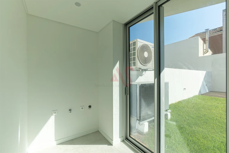 Moradia T4 para Venda em Glória e Vera Cruz Foto 48