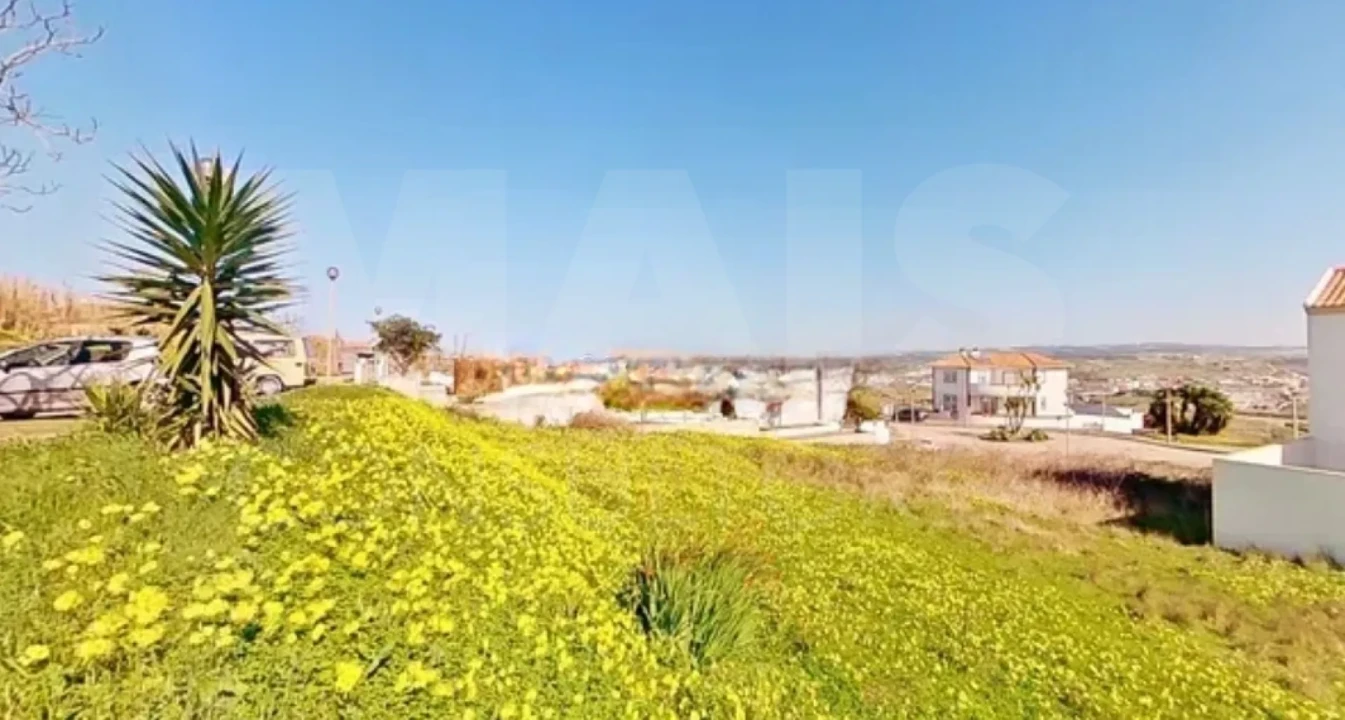 Terreno para Venda em Lourinhã e Atalaia Foto 9