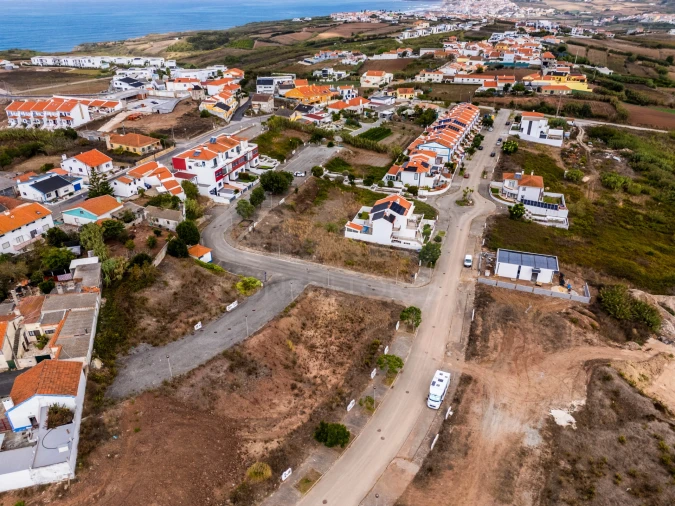 Terreno para Venda em Lourinhã e Atalaia Foto 6