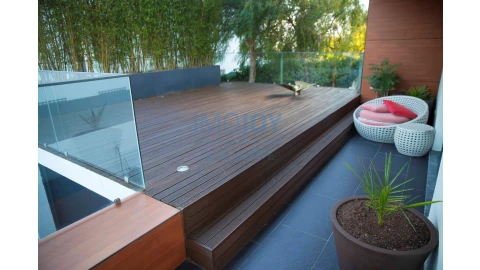 Moradia T7 para Venda em Carcavelos e Parede