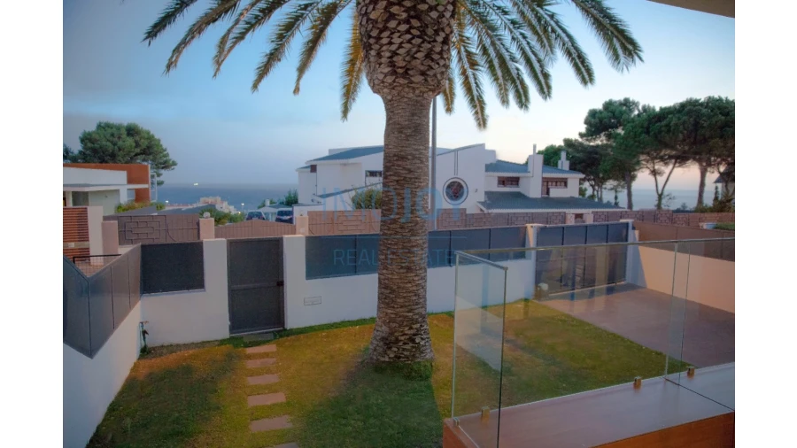 Moradia T7 para Venda em Carcavelos e Parede Foto 10