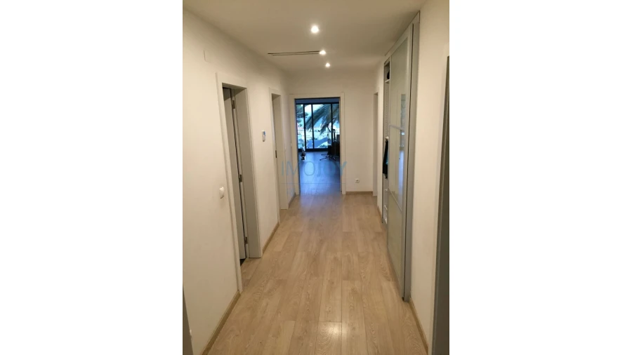 Moradia T7 para Venda em Carcavelos e Parede Foto 15