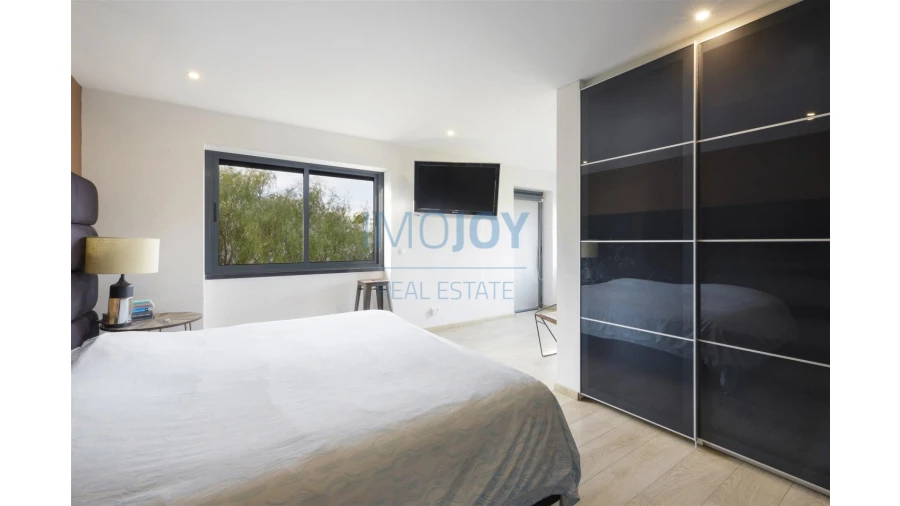 Moradia T7 para Venda em Carcavelos e Parede Foto 17