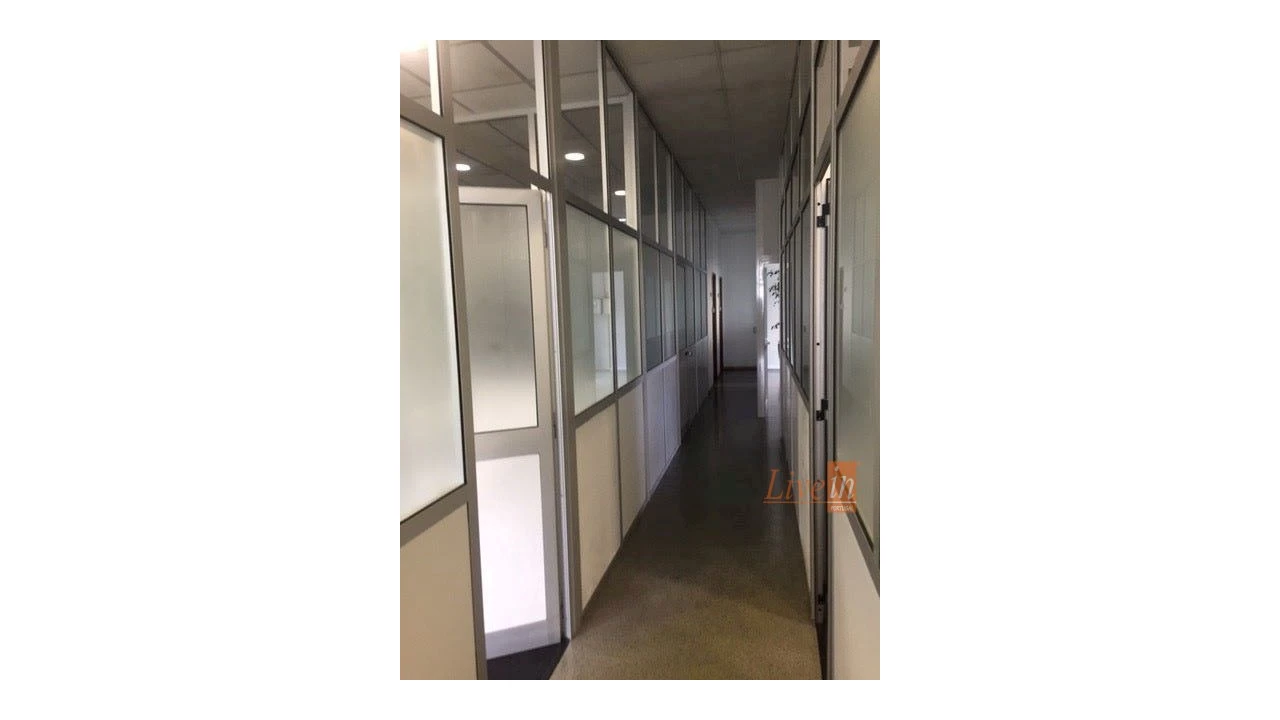 Escritório para Arrendamento em Mafra Foto 6