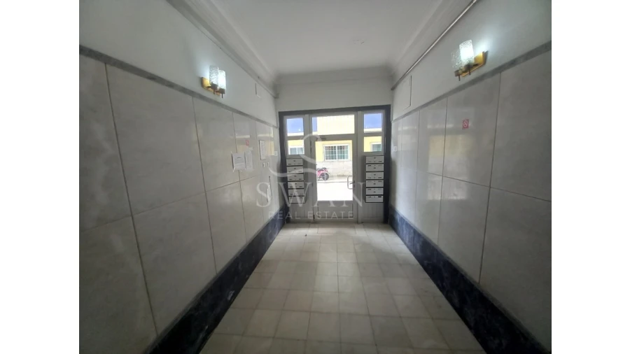 Apartamento T4 para Venda em Laranjeiro e Feijó Foto 39
