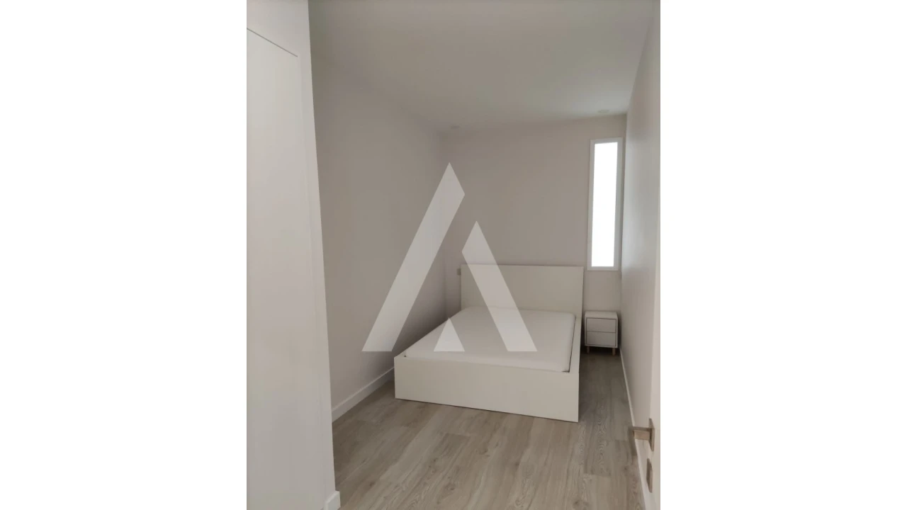 Apartamento T3 para Venda em Cedofeita, Santo Ildefonso, Sé, Miragaia, São Nicolau e Vitória Foto 7