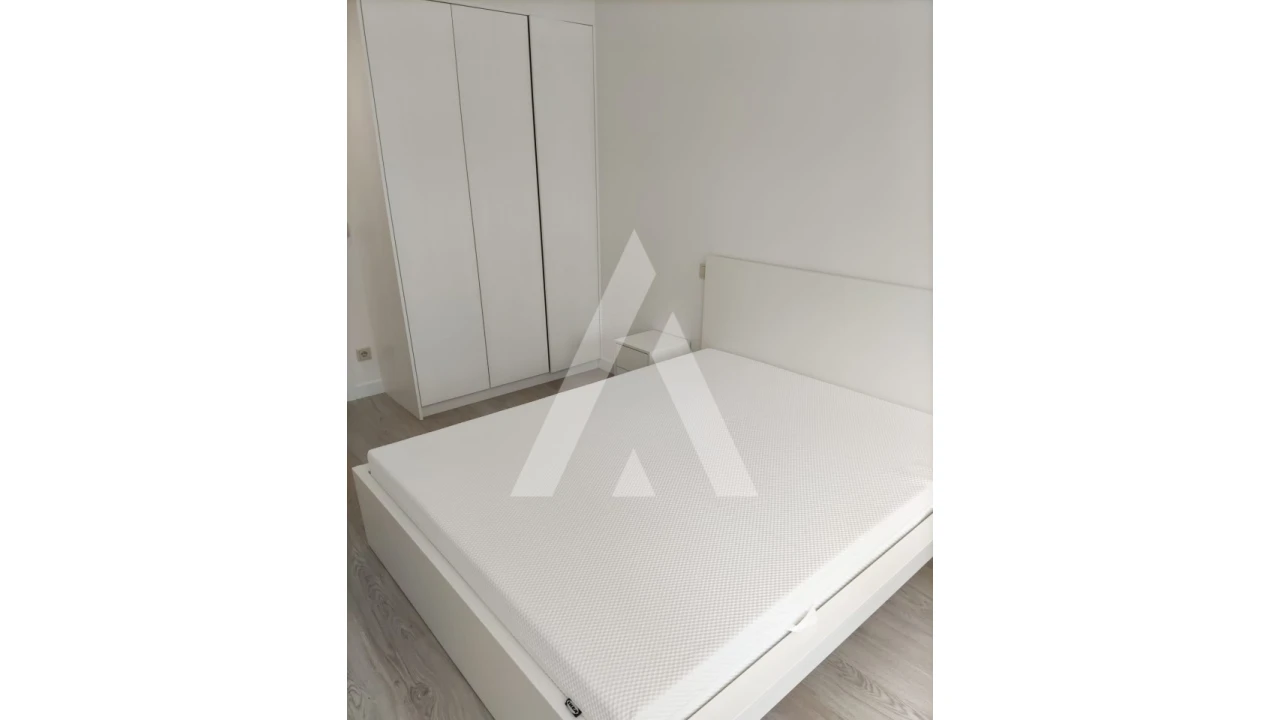 Apartamento T3 para Venda em Cedofeita, Santo Ildefonso, Sé, Miragaia, São Nicolau e Vitória Foto 15