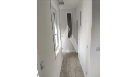 Apartamento T3 para Venda em Cedofeita, Santo Ildefonso, Sé, Miragaia, São Nicolau e Vitória