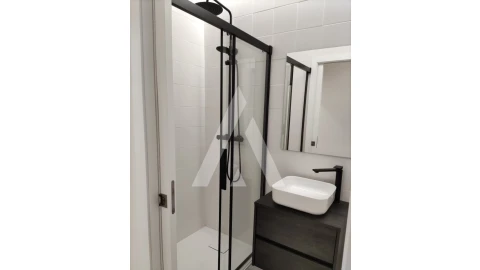 Apartamento T3 para Venda em Cedofeita, Santo Ildefonso, Sé, Miragaia, São Nicolau e Vitória