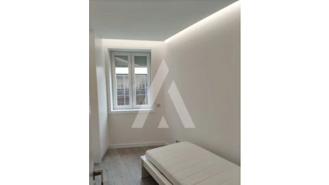 Apartamento T3 para Venda em Cedofeita, Santo Ildefonso, Sé, Miragaia, São Nicolau e Vitória