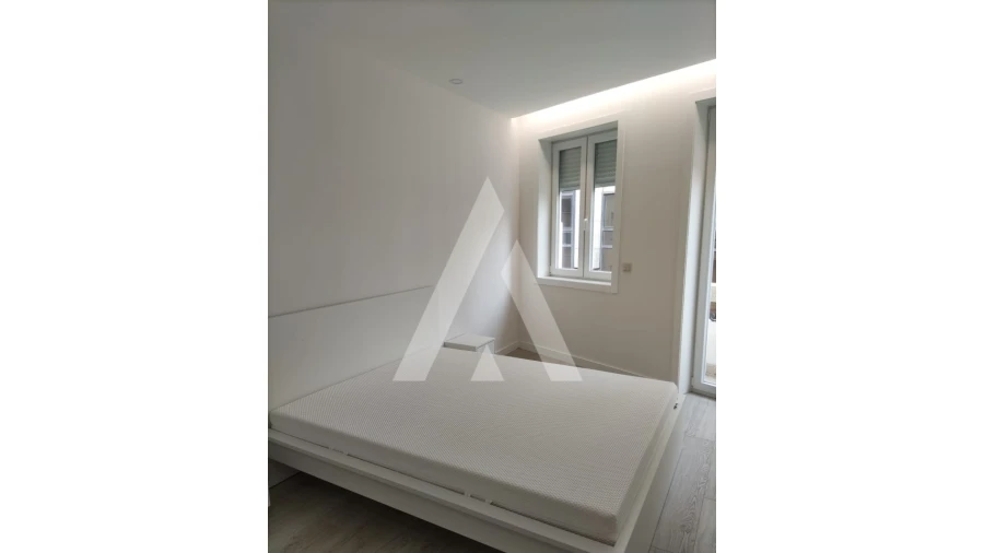 Apartamento T3 para Venda em Cedofeita, Santo Ildefonso, Sé, Miragaia, São Nicolau e Vitória Foto 12