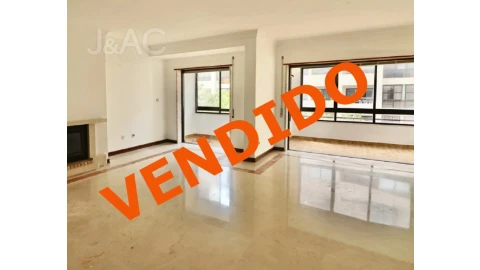 Apartamento T3 para Venda em Cascais e Estoril