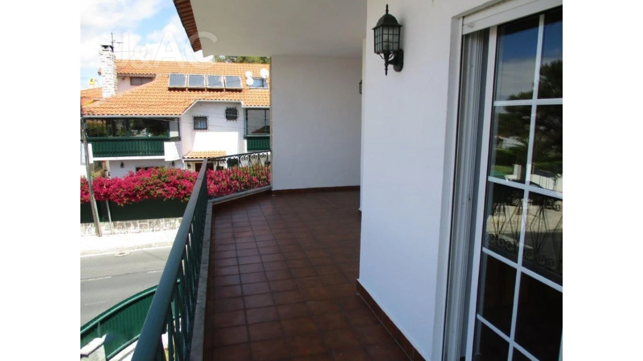 Moradia T5 para Venda em Cascais e Estoril Foto 18