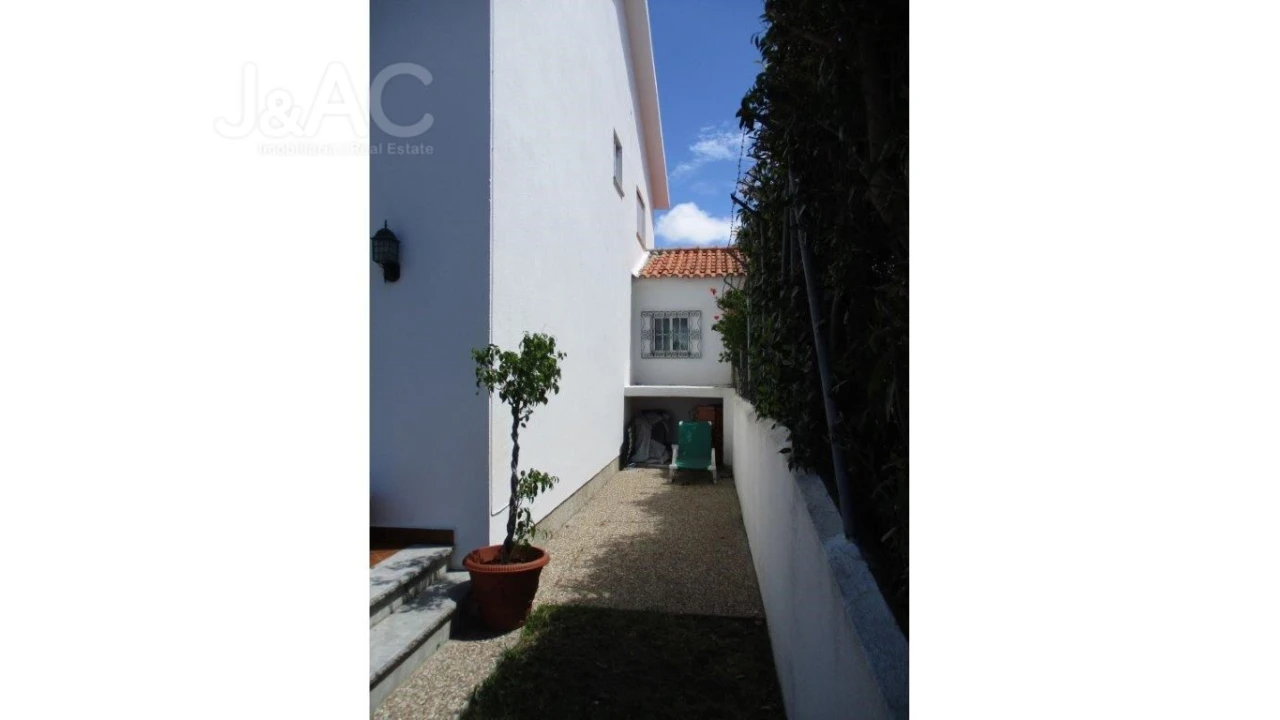 Moradia T5 para Venda em Cascais e Estoril Foto 25