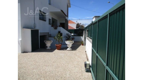 Moradia T5 para Venda em Cascais e Estoril