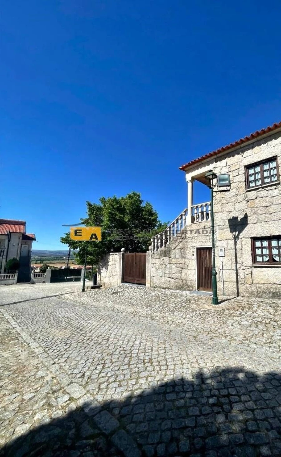 Moradia T3 para Venda em Santo Estêvão