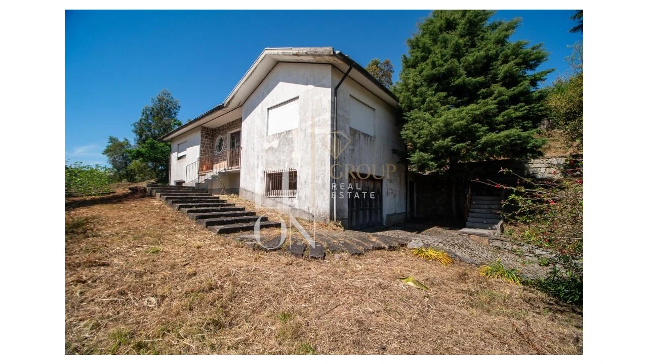 Moradia T4 para Venda em Foz do Sousa e Covelo Foto 3