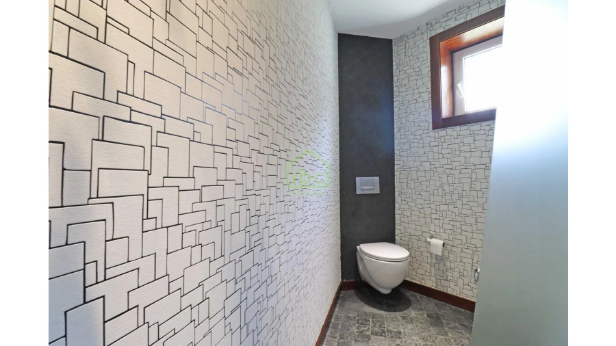 Moradia T4 para Venda em Vilar e Mosteiró Foto 60