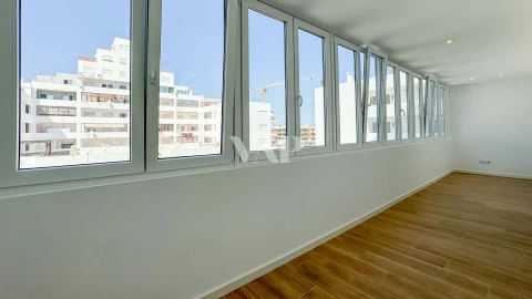 Apartamento T2 para Venda em Quarteira