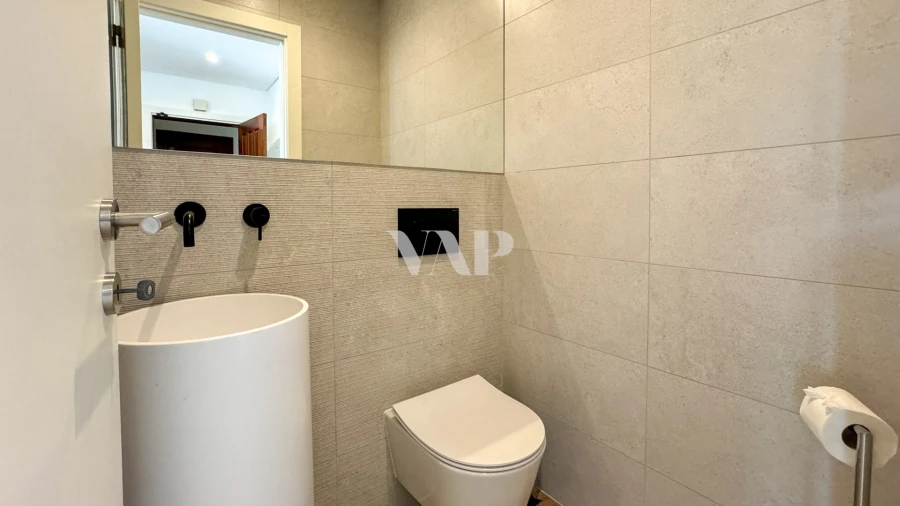 Apartamento T2 para Venda em Quarteira Foto 17