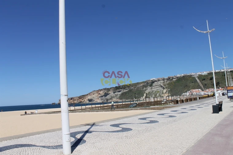Apartamento T2 para Venda em Nazare Foto 4
