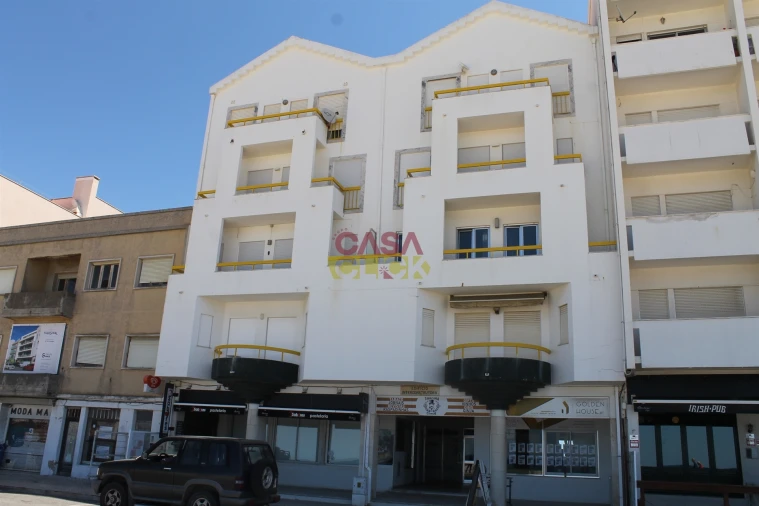 Apartamento T2 para Venda em Nazare Foto 3