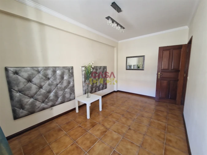 Apartamento T2 para Venda em Nazare Foto 19