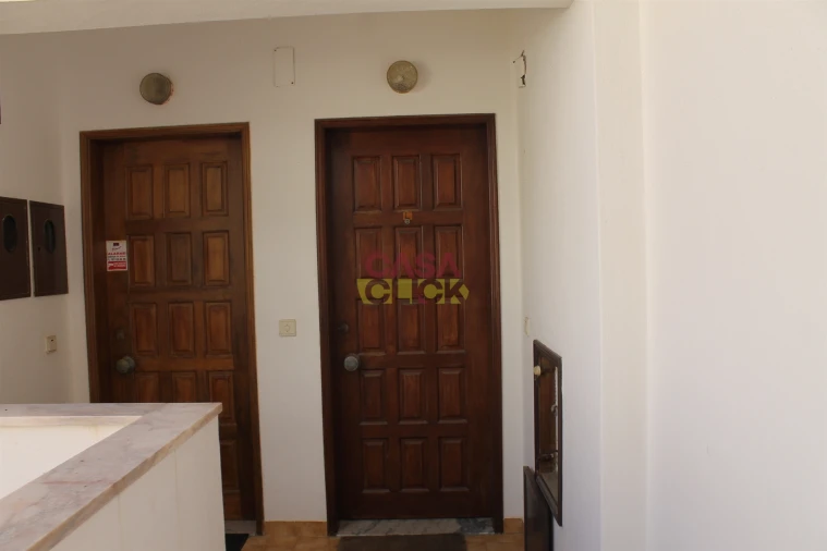 Apartamento T2 para Venda em Nazare Foto 5