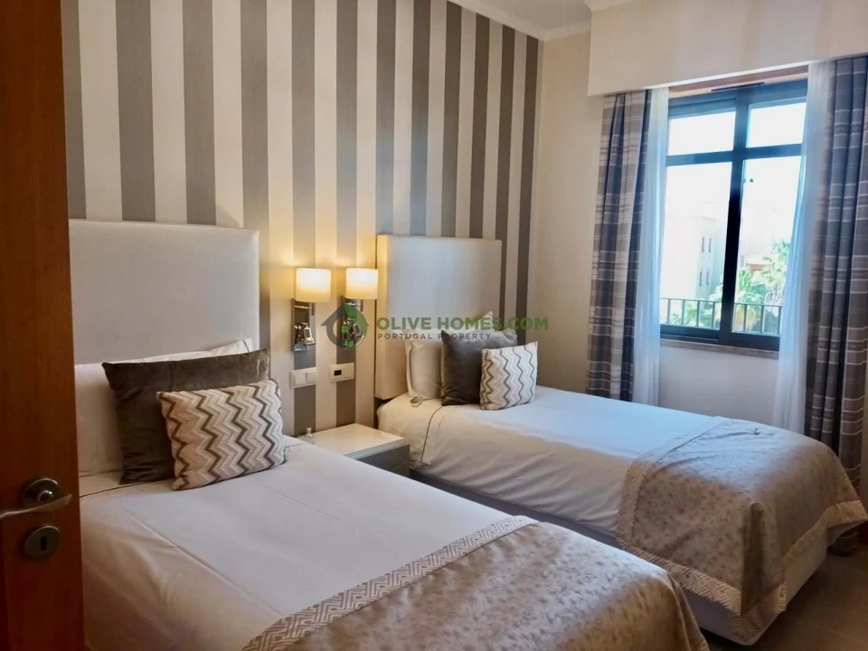 Apartamento T2 para Venda em Quarteira Foto 11