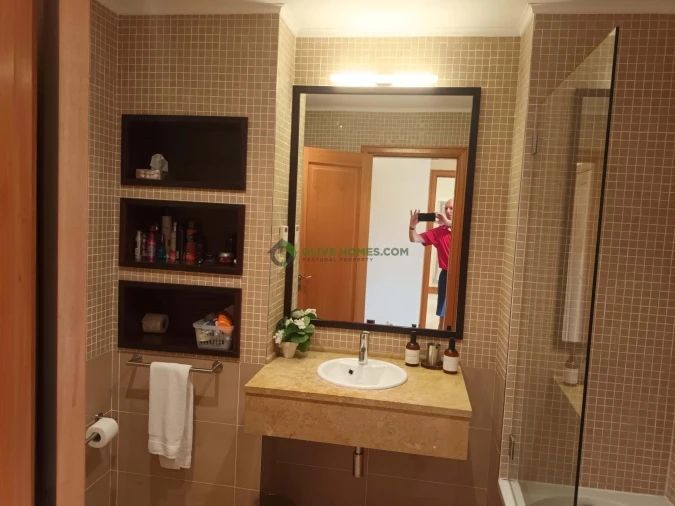 Apartamento T2 para Venda em Quarteira Foto 12