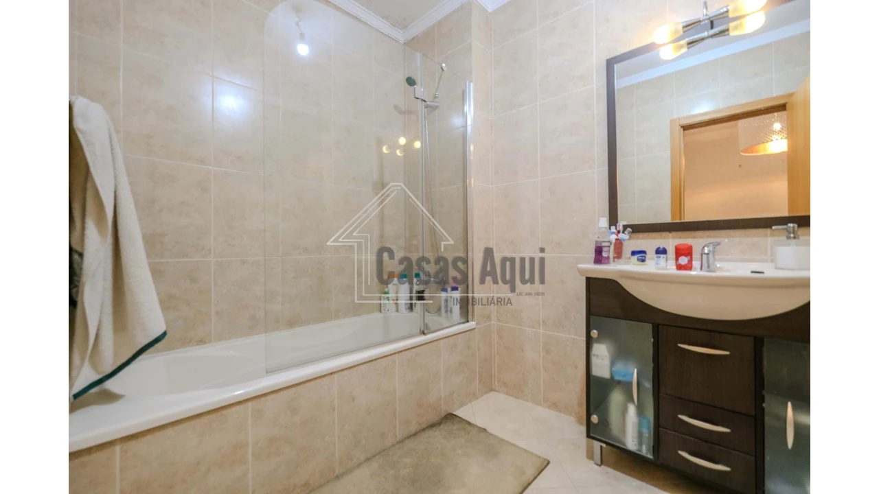 Moradia T3 para Venda em Nine Foto 10