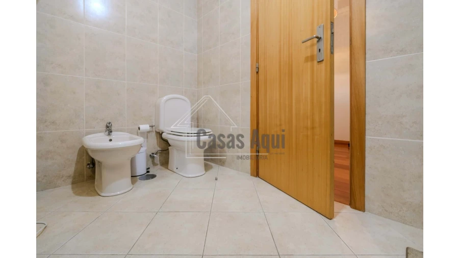 Moradia T3 para Venda em Nine Foto 9