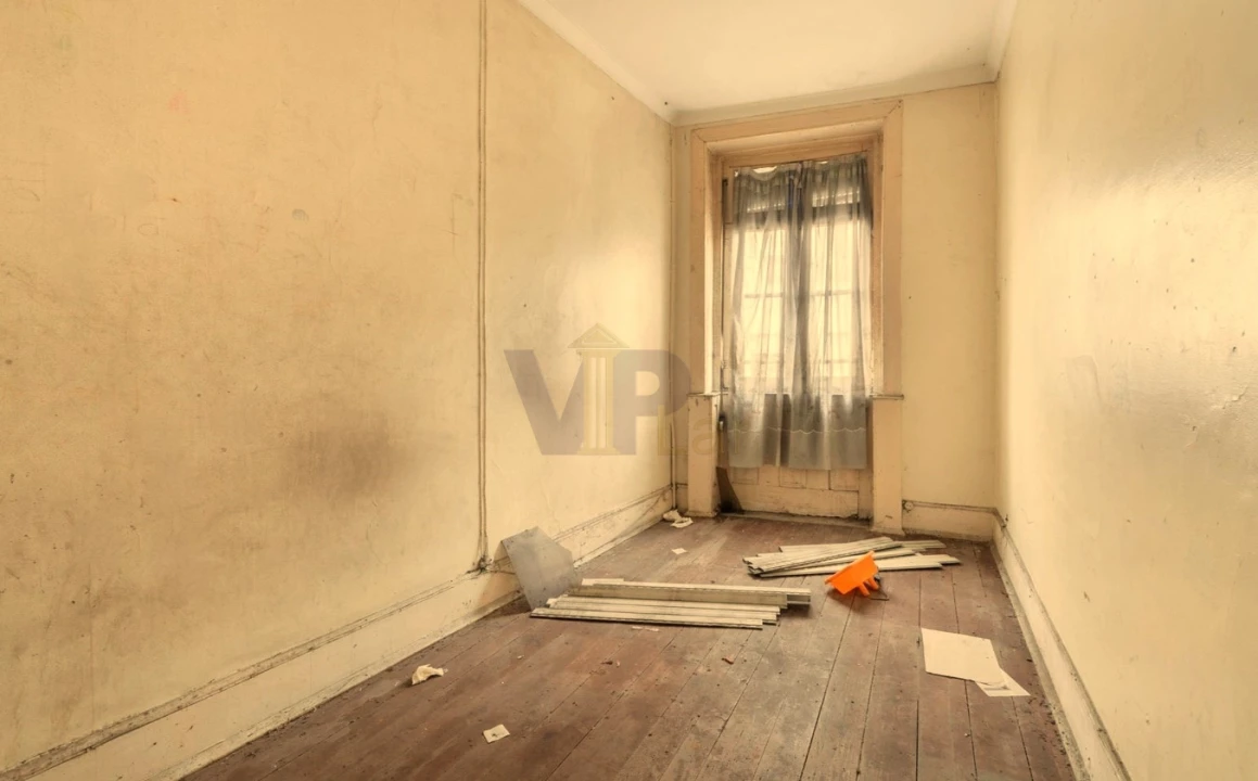 Terreno para Venda em Mafamude e Vilar do Paraíso Foto 32