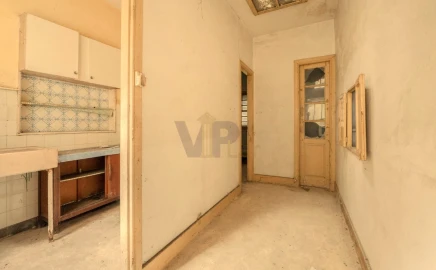 Terreno para Venda em Mafamude e Vilar do Paraíso