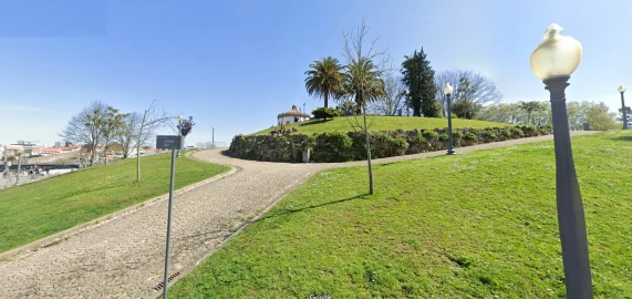 Terreno para Venda em Mafamude e Vilar do Paraíso