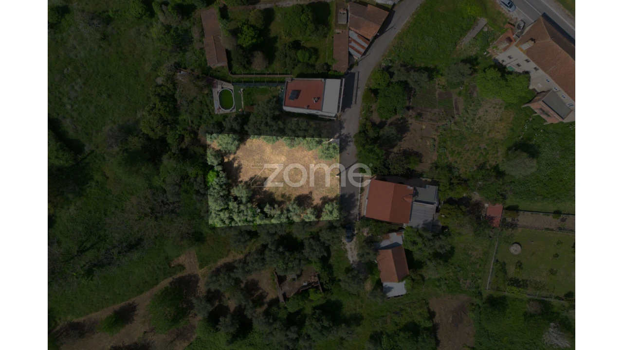 Terreno para Venda em Santiago e São Simão de Litém e Albergaria dos Doze Foto 4