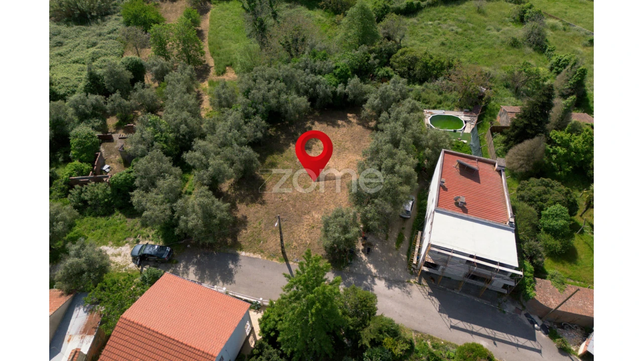 Terreno para Venda em Santiago e São Simão de Litém e Albergaria dos Doze Foto 15