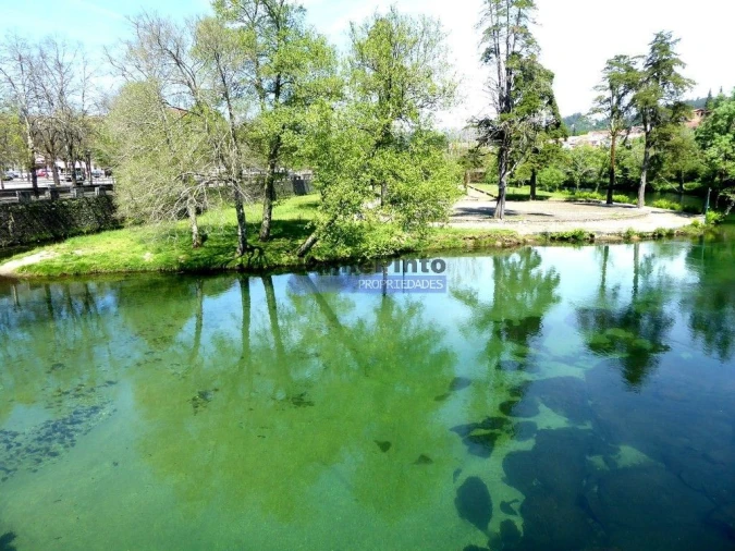Prédio para Venda em Arcos de Valdevez (São Paio) e Giela Foto 1