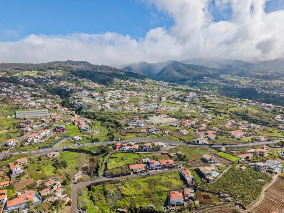 Moradia T3 para Venda em Estreito da Calheta Foto 51