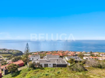 Moradia T3 para Venda em Estreito da Calheta
