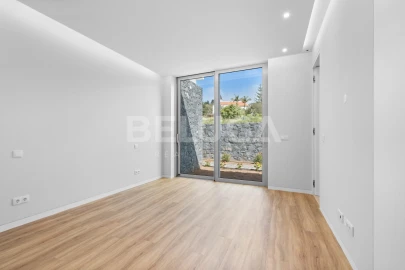Moradia T3 para Venda em Estreito da Calheta
