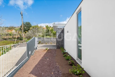 Moradia T3 para Venda em Estreito da Calheta