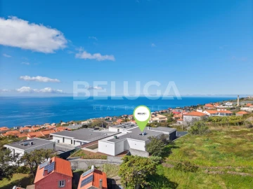 Moradia T3 para Venda em Estreito da Calheta