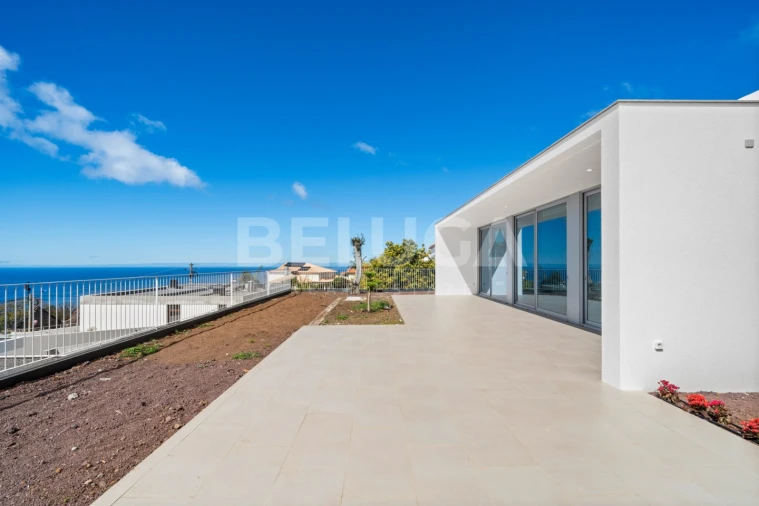 Moradia T3 para Venda em Estreito da Calheta Foto 9