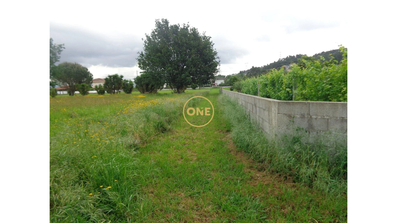 Terreno para Venda em Adaufe Foto 17
