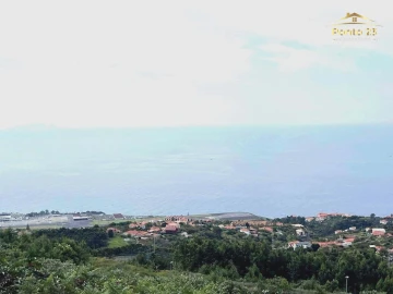 Moradia T3 para Venda em Santa Cruz