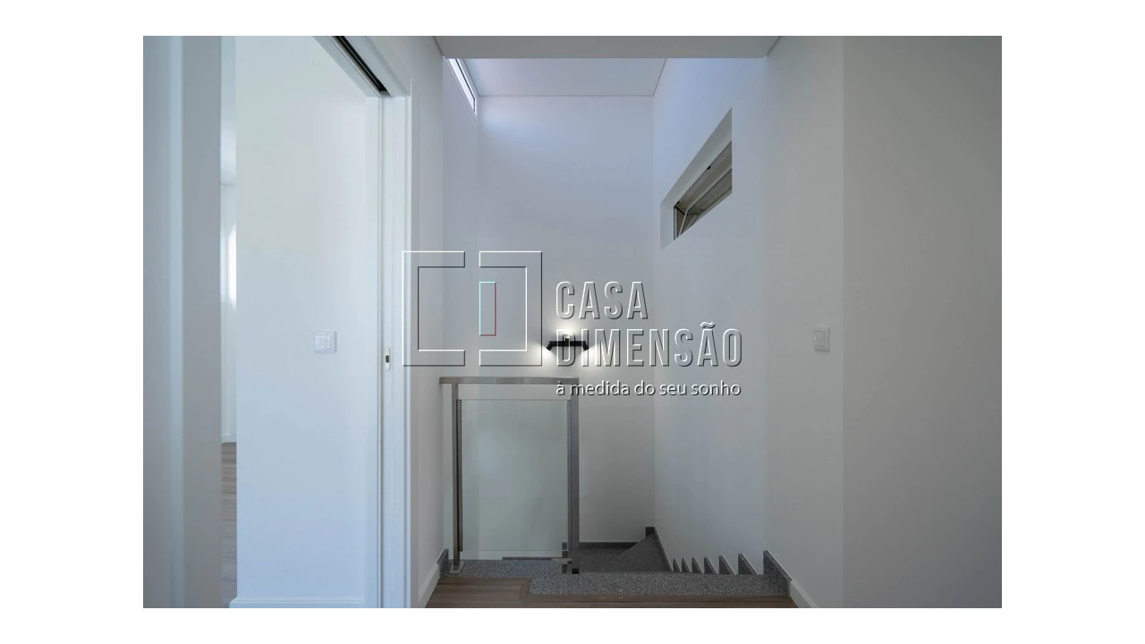 Moradia T4 para Venda em Charneca de Caparica e Sobreda Foto 30