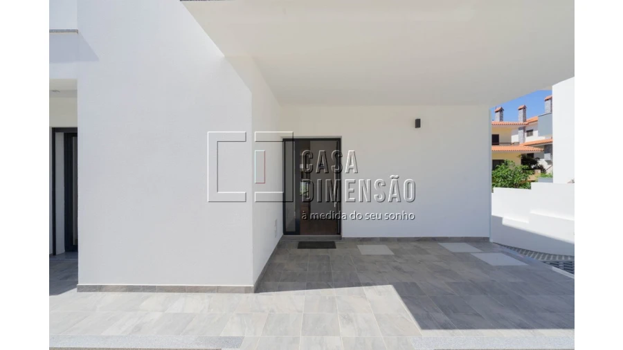 Moradia T4 para Venda em Charneca de Caparica e Sobreda Foto 76