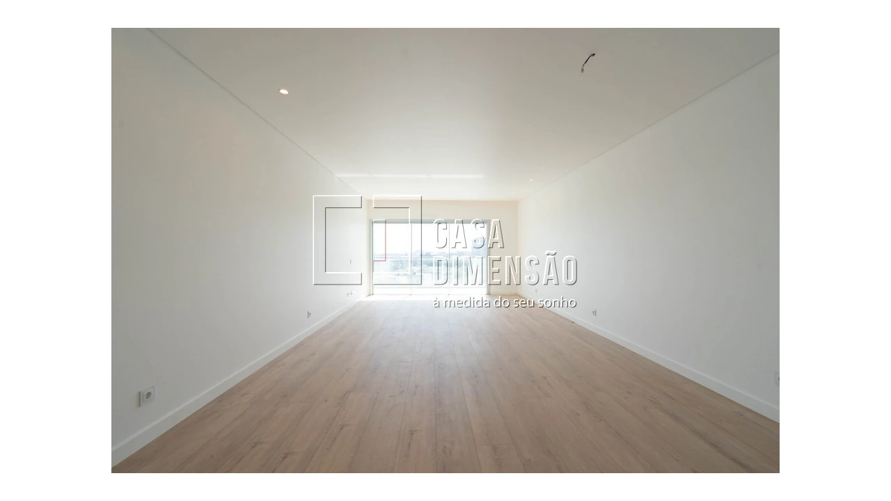 Apartamento T3 para Venda em Carnaxide e Queijas Foto 5