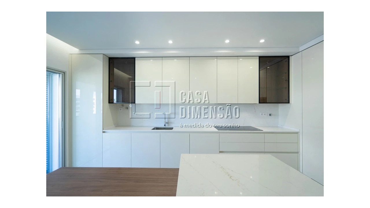 Apartamento T3 para Venda em Carnaxide e Queijas Foto 11